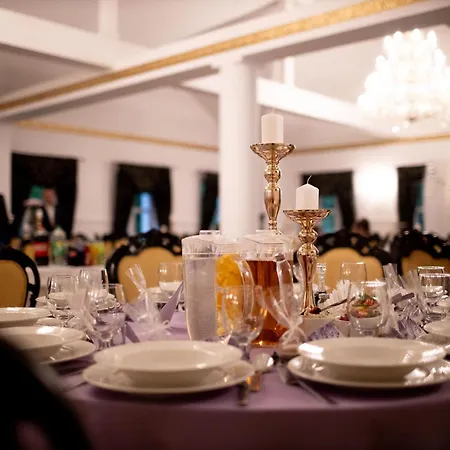 Hotel Kasztanowy Dwor Těšín