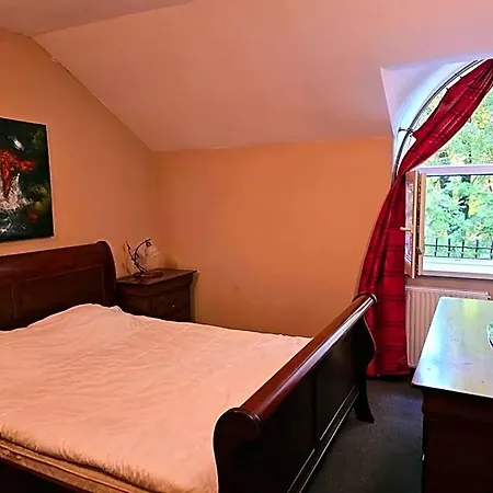 Hotel Kasztanowy Dwor