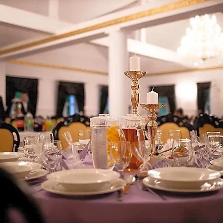 Kasztanowy Dwor Hotel Cieszyn (Silesia)