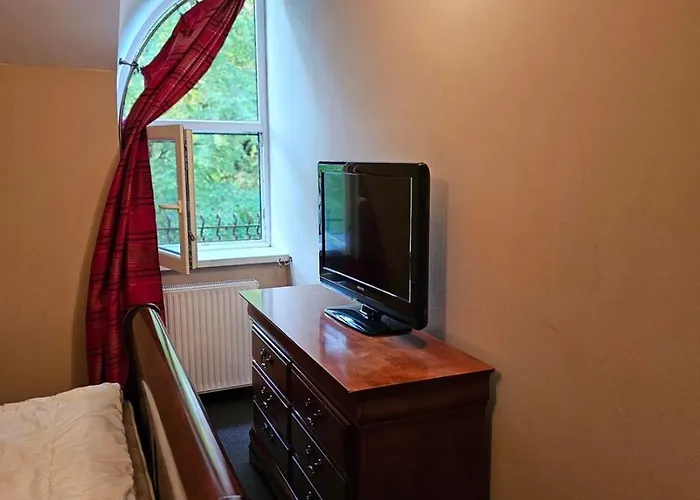 Kasztanowy Dwor Otel